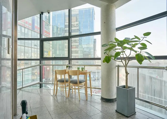 K'stay Sinchon Hotel *