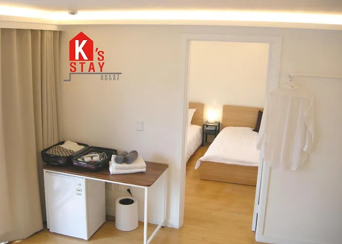 K'stay Sinchon Hotel *